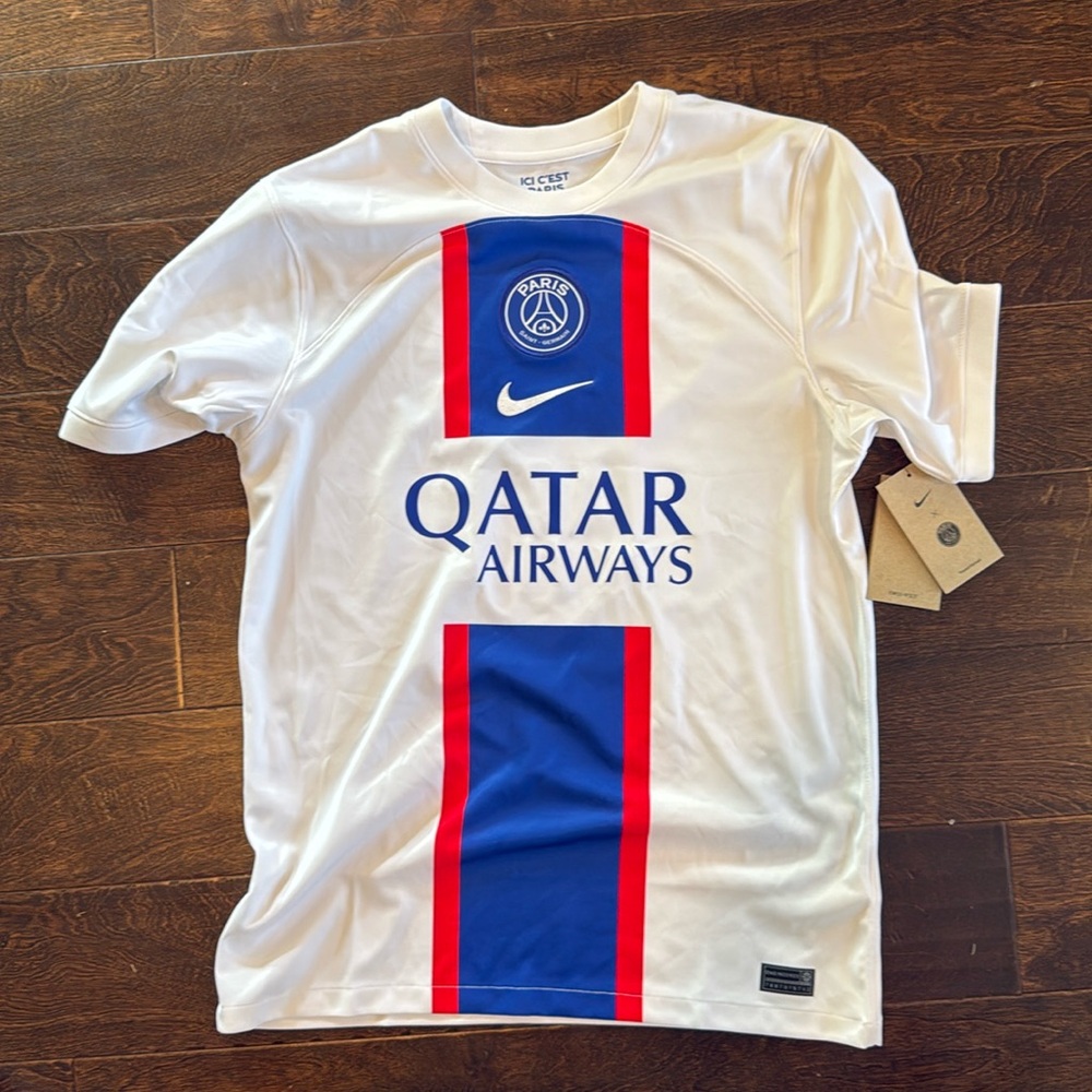 Mbappe Paris St Germaine NWT Jersey - Size Medium